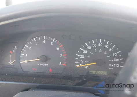 1999 Toyota Tacoma из США, поврежденный, VIN 4TAWM72NXXZ426411